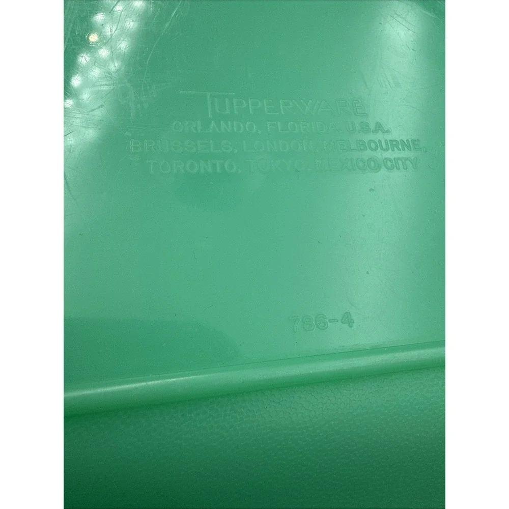 Tupperware Vtg Jadeite Green Salad Serving Bowl Lettuce Cheese Grater + Lid 786